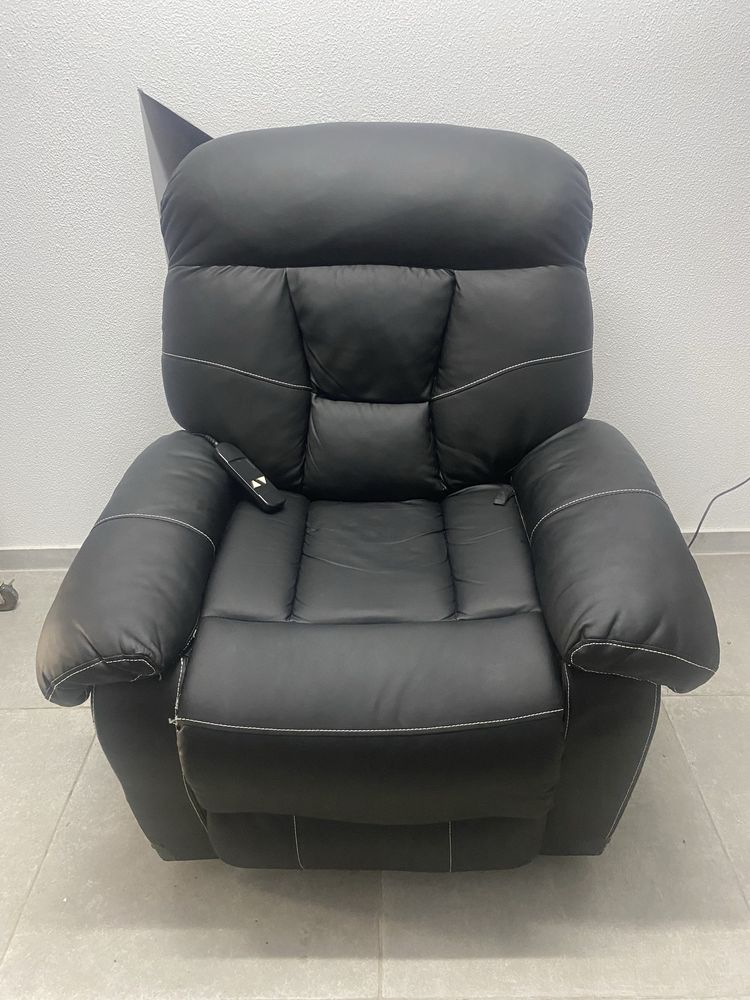 Poltrona/cadeirao elevatoria c sistema eletrico,oferta cadeira banho