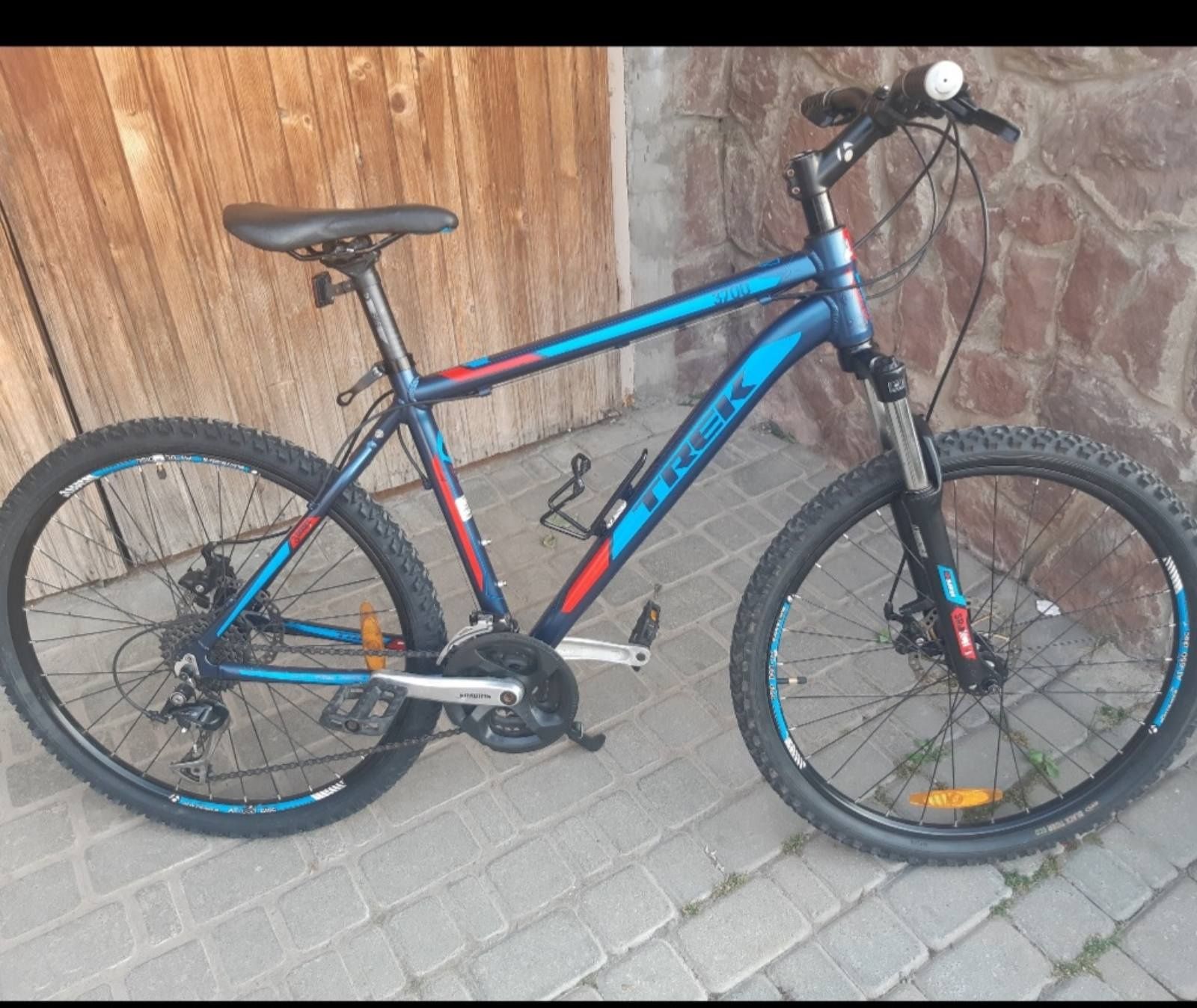 Велосипед TREK 3700