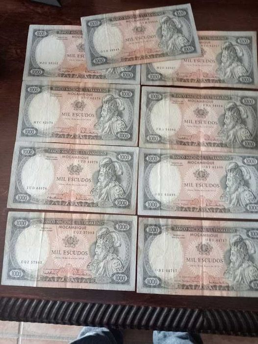 9 notas antigas de 1000 escudos, 1972,moçambique,d.afonso v-bom estado