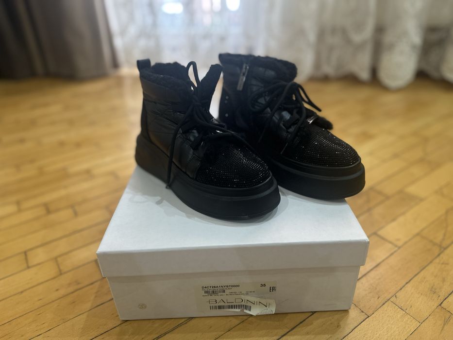 Зимові черевики baldinini
