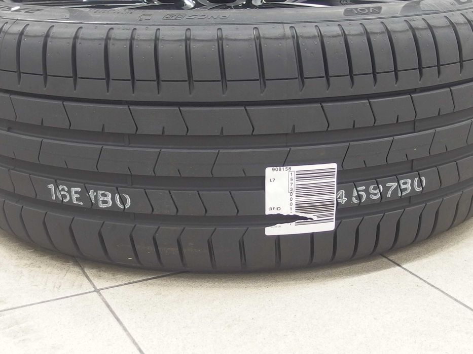 Opony letnie PIRELLI P ZERO - klasa premium - 275/35 R22 - komplet
