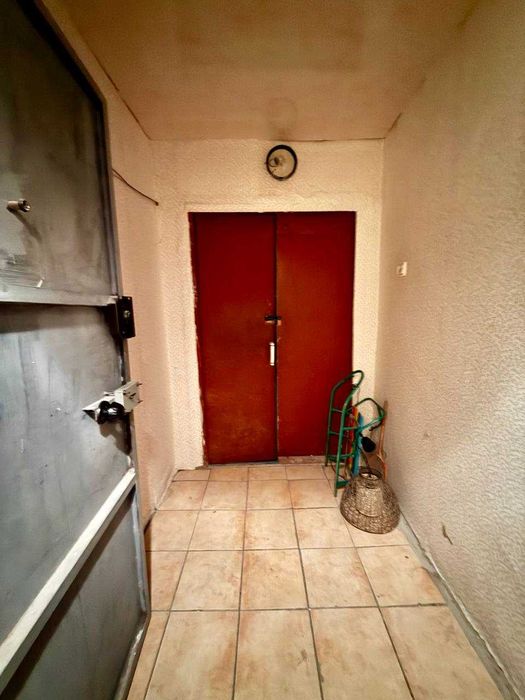 Продаж  БЕЗ КОМІСІЇ 3к.к в Корабельному районі