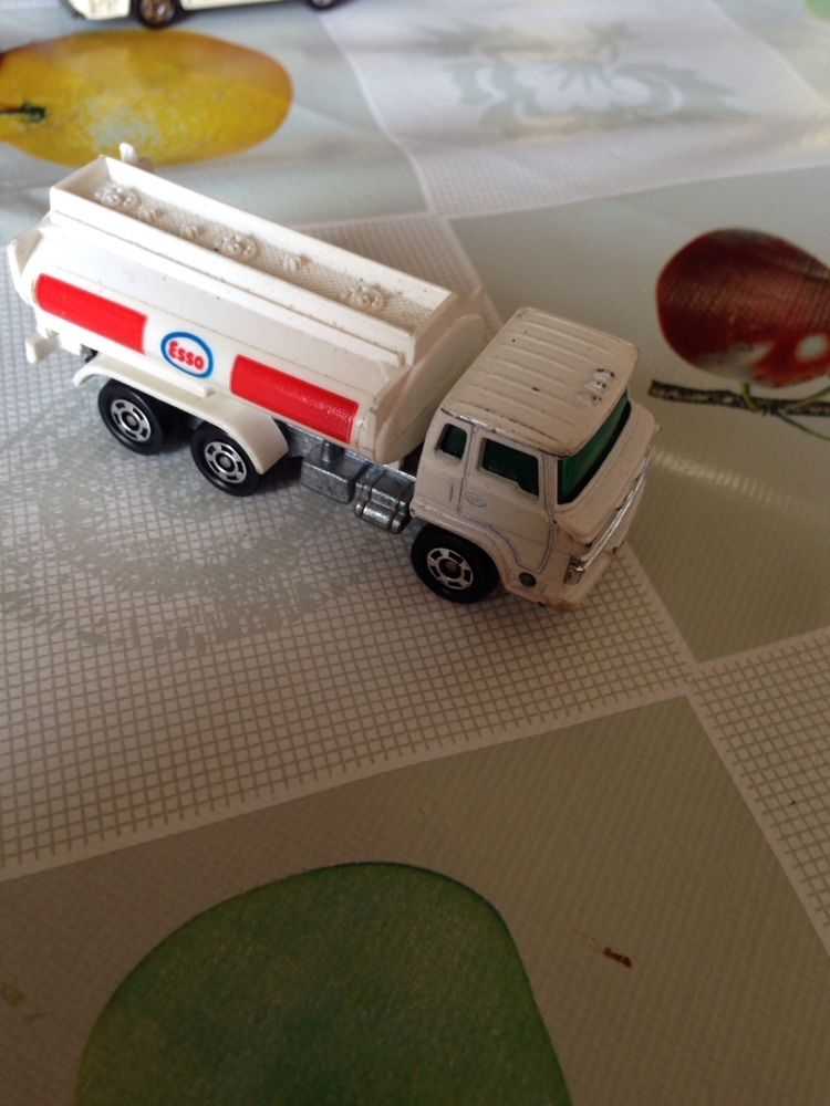 Tomica - Hino truck