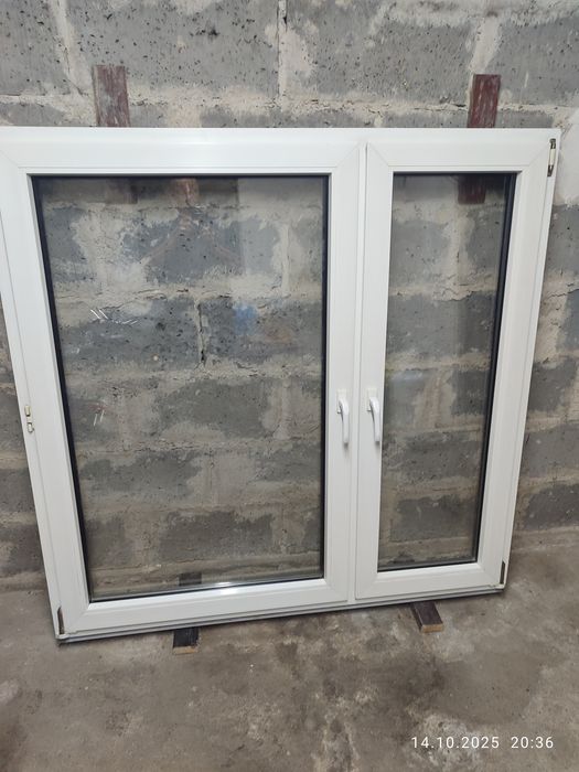 Okno pcv Aluplast wys.143.5 szer.146.5