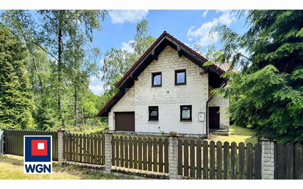 Dom wolnostojący na sprzedaż w Brennej.