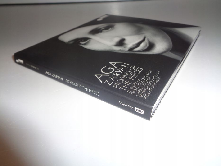 Picking Up The Pieces Aga Zaryan cd *