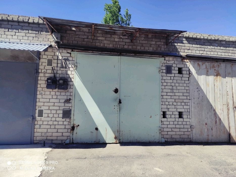 Cрочно! продам большой гараж с отличным расположением