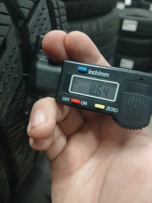 225 55 R17C  HANKOOK  Winter I*cept LV,Зимові шини БВ Склад