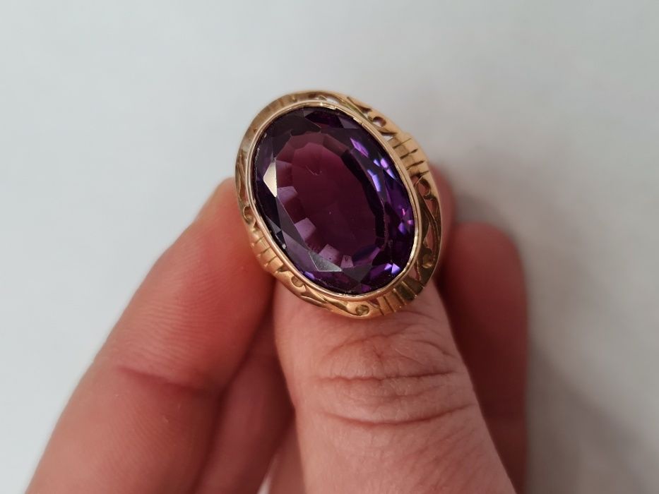 Aleksandryt! Wyjątkowy złoty pierścionek/ 585/ 13.08 gram/ R18