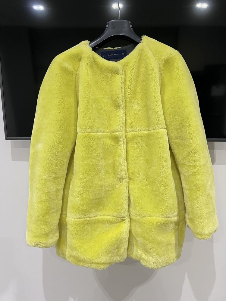 Шуба Zara , стан супер колір дуже гарний