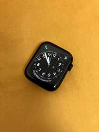 Apple Watch SE2 44мм з гарантією (придбаний у травні)