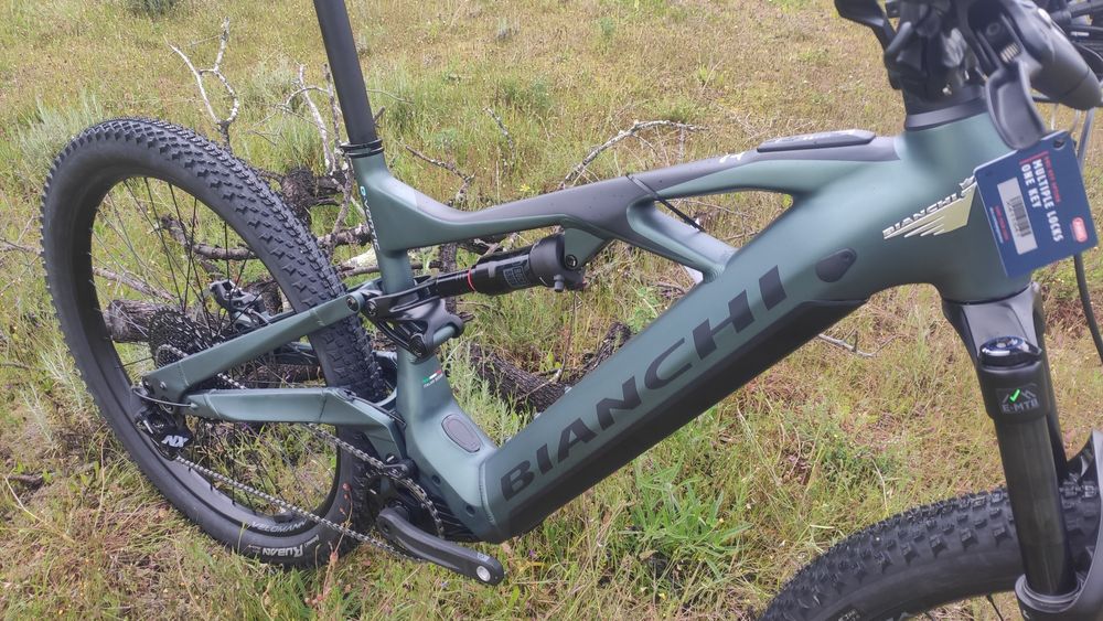 Nova E-Bike Bianchi Vertic FX Type