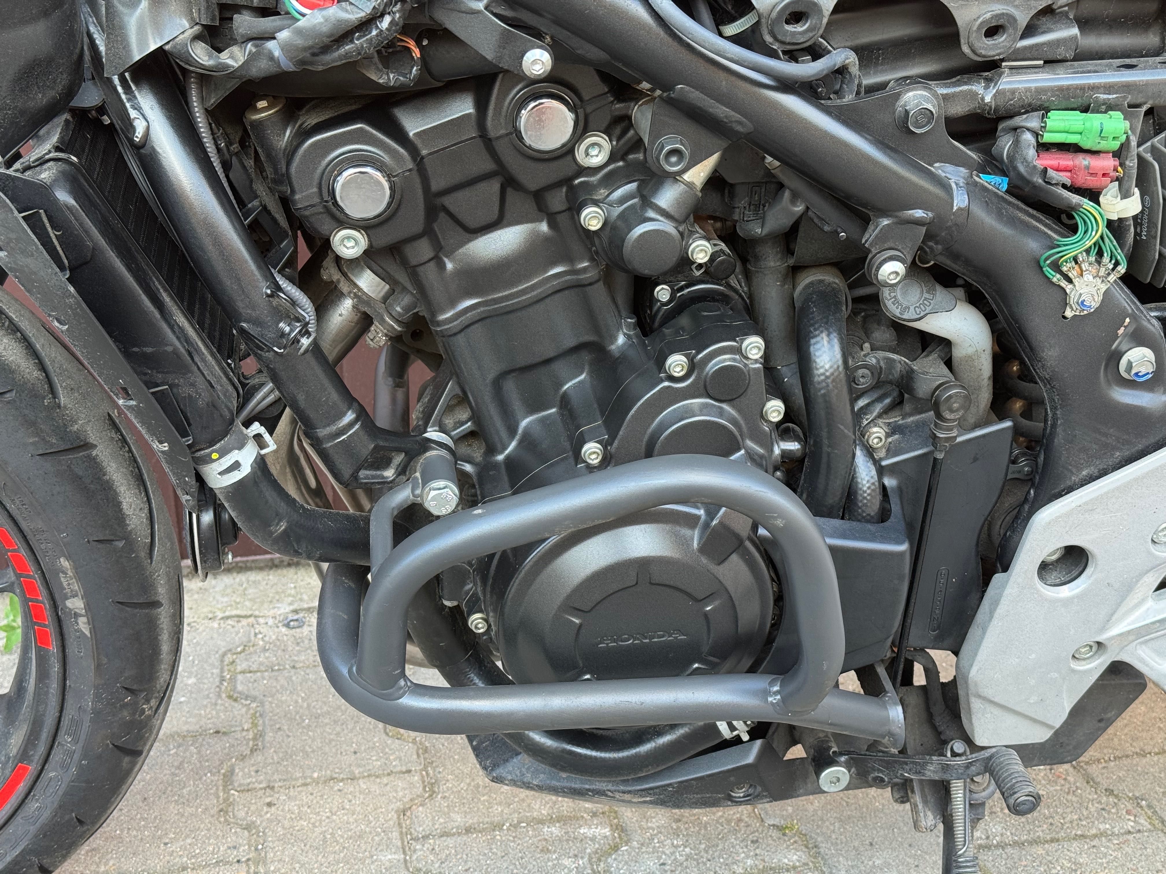 Honda cb500 F 2015rok 12tys.km rozbiórka SWAP silnik cały.  Z Niemiec