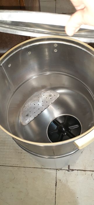 Продам пральну машину Рига у гарному стані