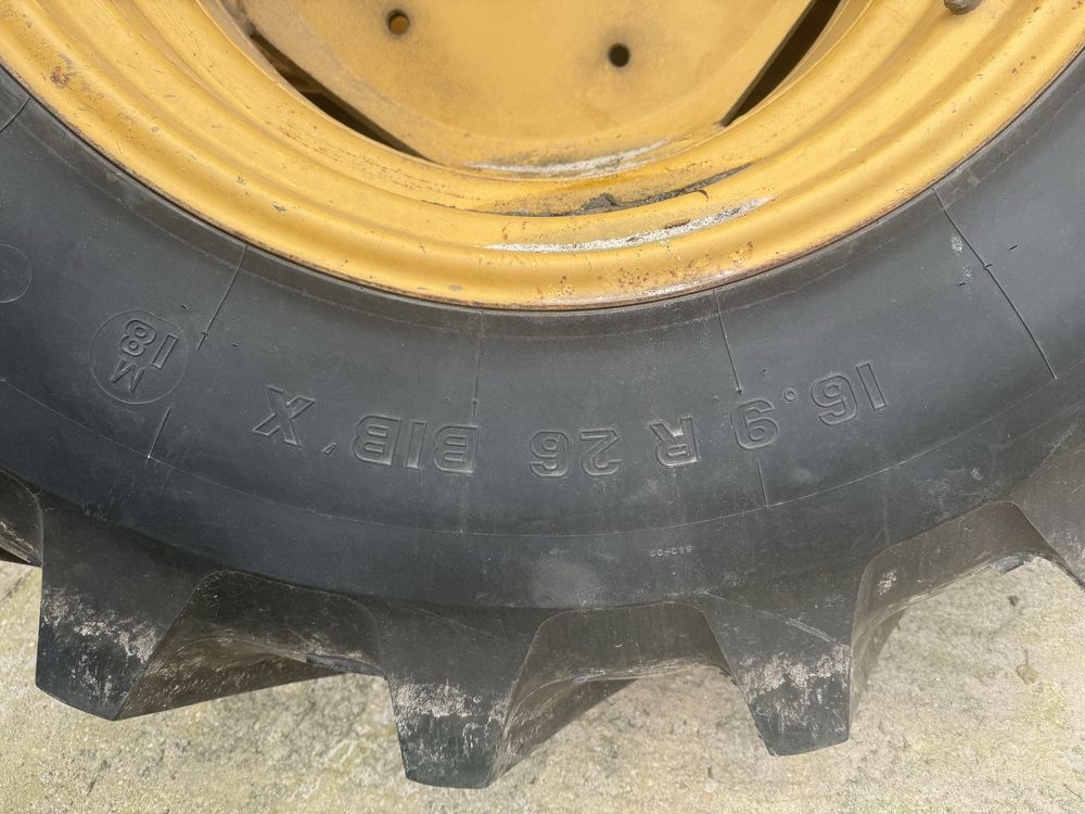 Michelin 16.9 26R JAK NOWE !!! Kabat,petlas, good year,mitas,stomil