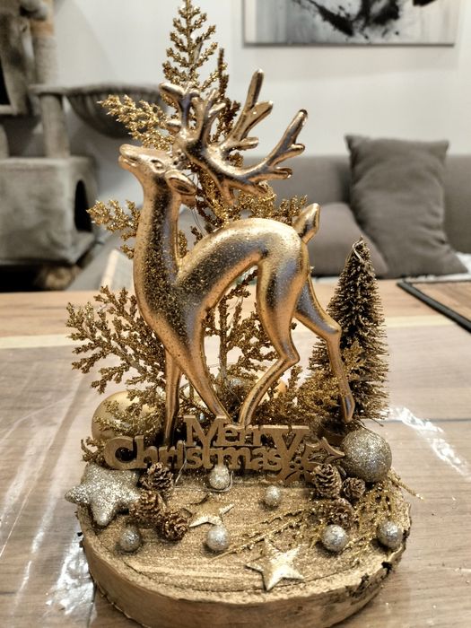 Mały stroik bożonarodzeniowy na stół