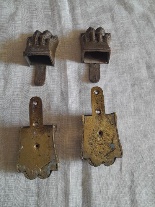 4 pés em metal para mesa