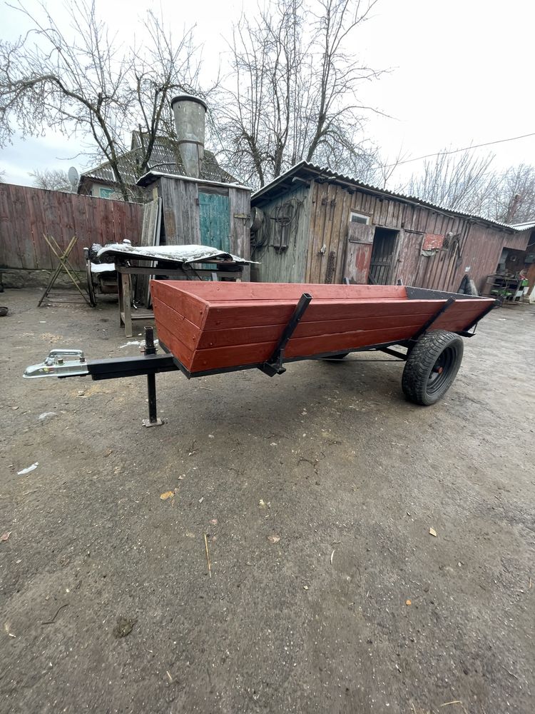 Причіп для трактора