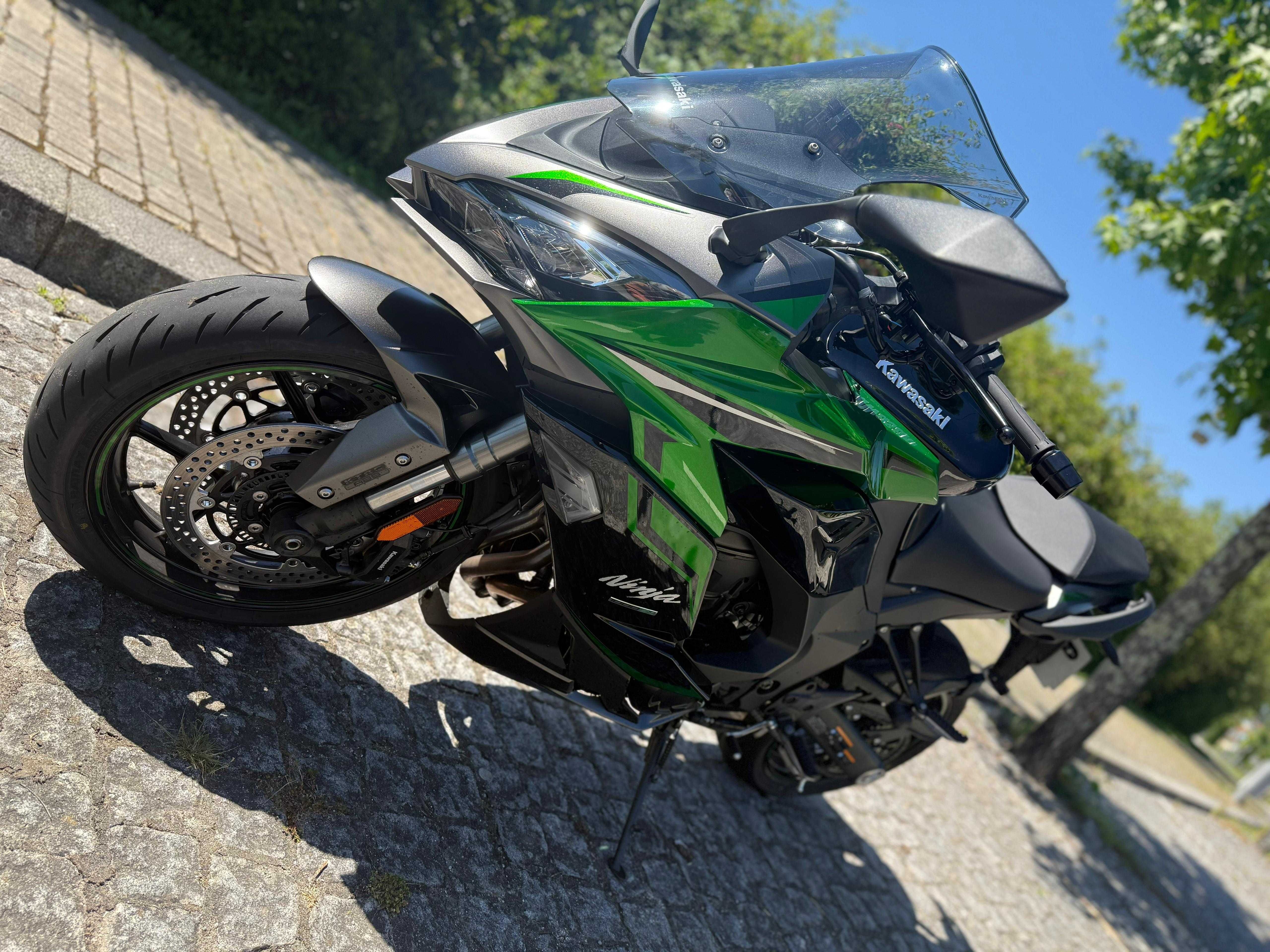 Kawasaki ninja 1000sx