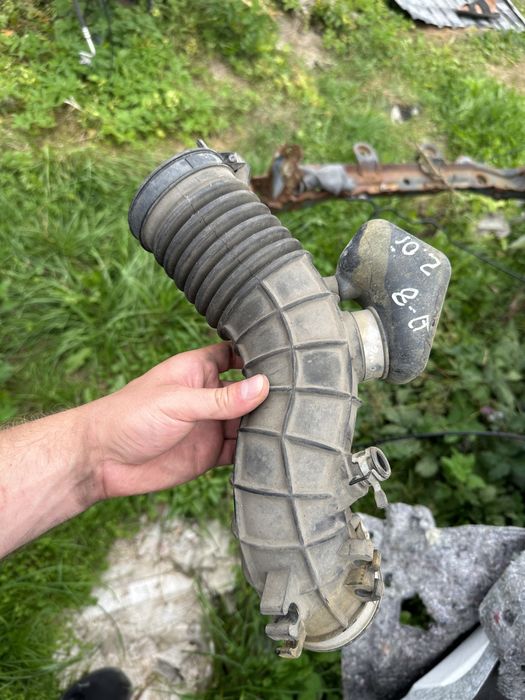 Шланг патрубок повітряного фільтра Honda Accord 8 2.0i R60 AFT23