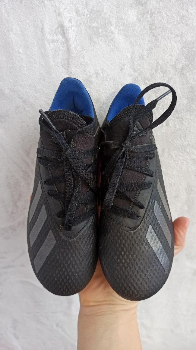 Бутсы / сороконожки adidas.18,5 см