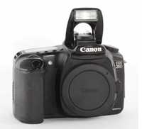 Máquina fotográfica Canon EOS 20D + 3 Baterias + Mala + leitor cartões
