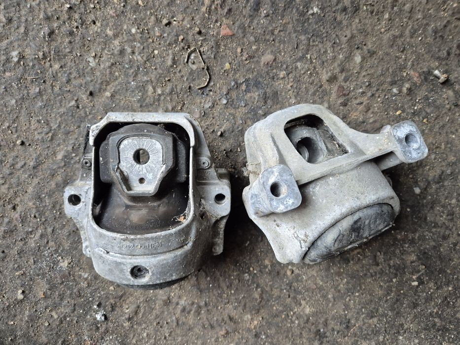 Poduszka silnika Audi A4 B8 A5 2.0 tdi