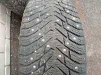 покришки зимові шиповані Nokian Hakkapeliitta 8 215/55R16