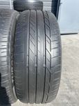 225/45/19 bridgestone t001