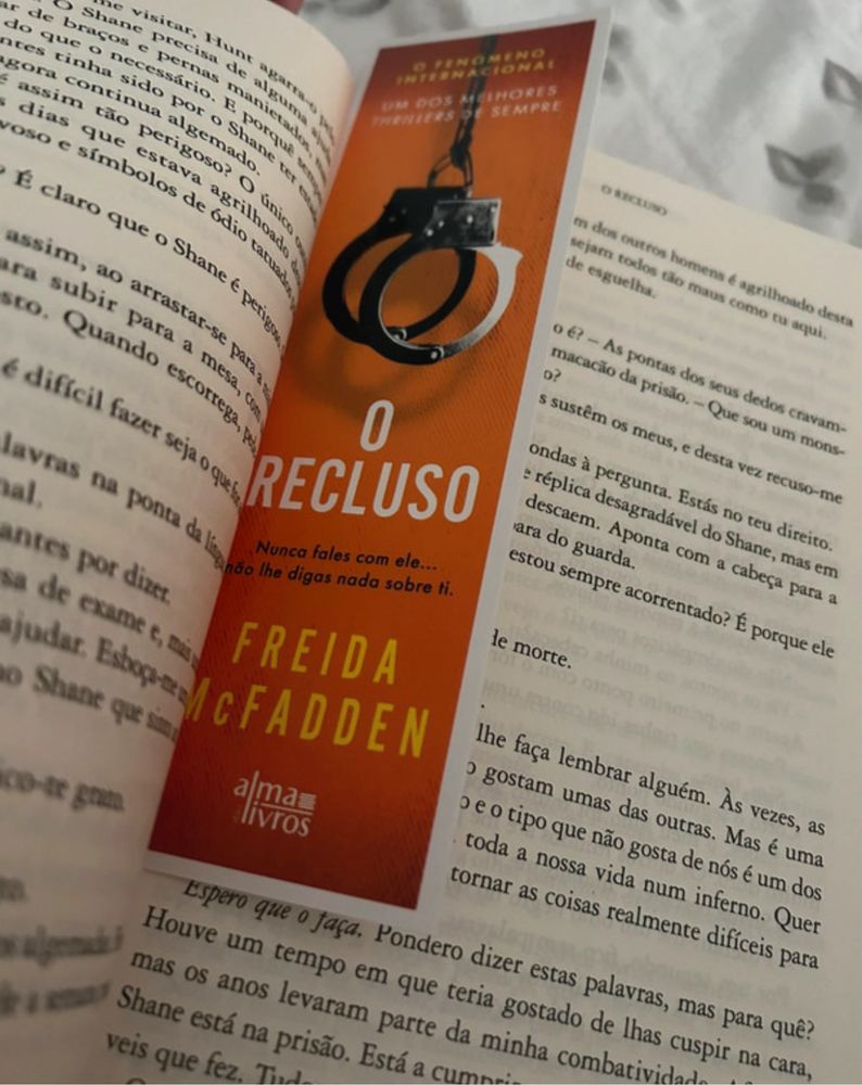 Livro O Recluso”