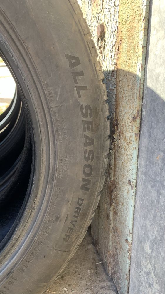 Opony caloroczne 235/50r18