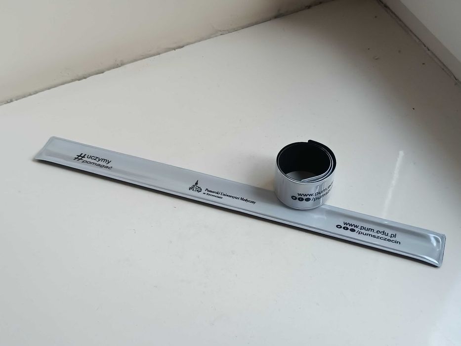 Opaska odblaskowa odblaski na rękę rower wózek samozaciskowa biała