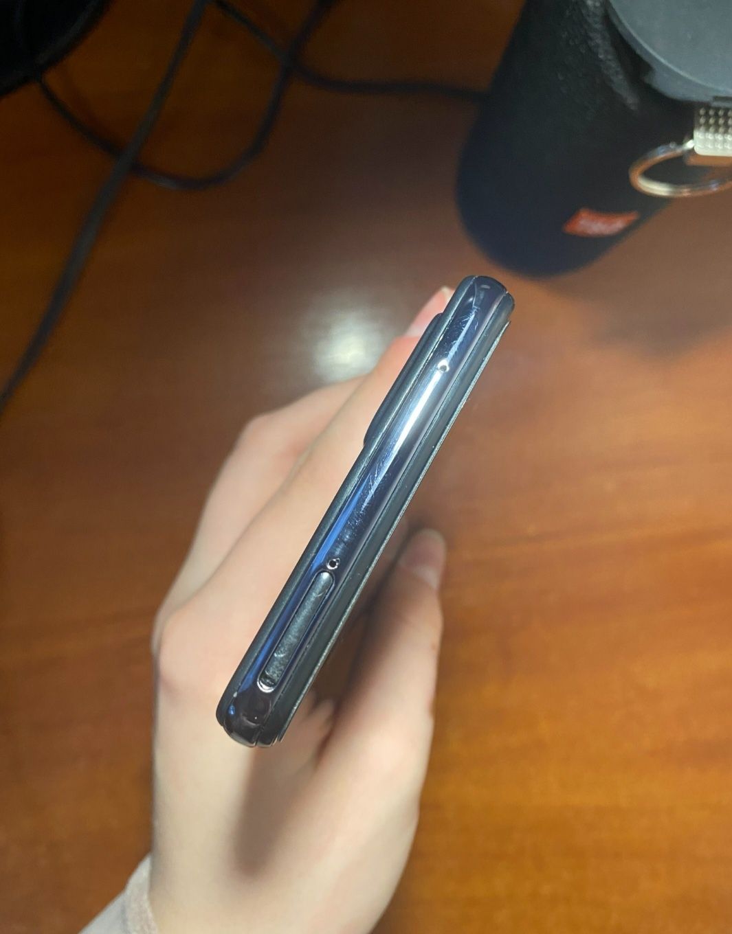 Продаю Samsung A72