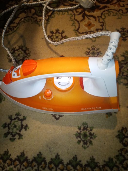 Sprzedam żelazko parowe sprawne