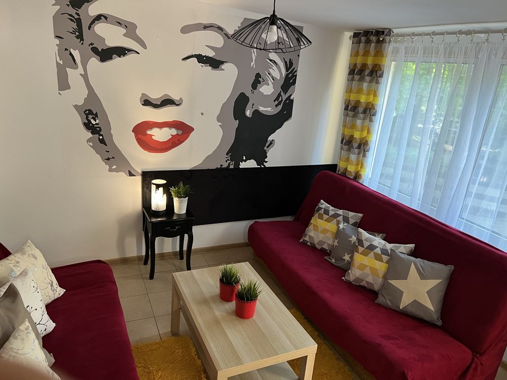 MARYLIN MONROE 4 os. domek w Skorzęcinie noclegi DOMKI BULI