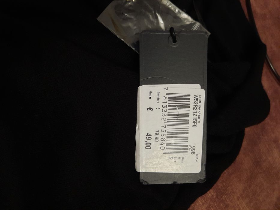 Якісні кашемірові светри відомих брендів.