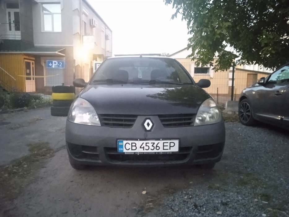 Авто Рено сімбол 2008 газ бензин