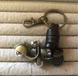 Porta chaves bronze Vespa/Carocha/bicicleta..