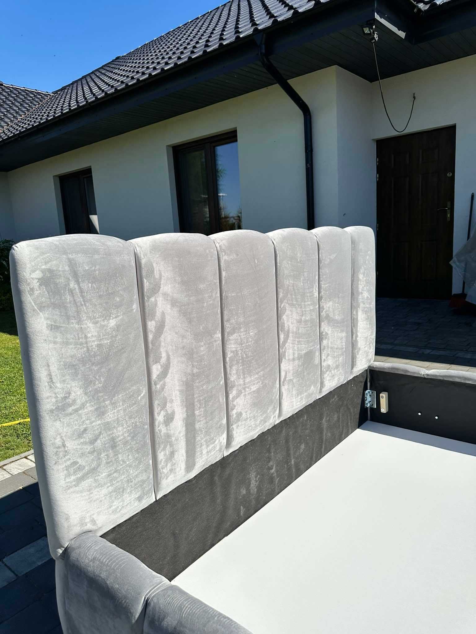 Łóżko tapicerowane Bali 160x200 z pojemnikiem na pościel + stelaż