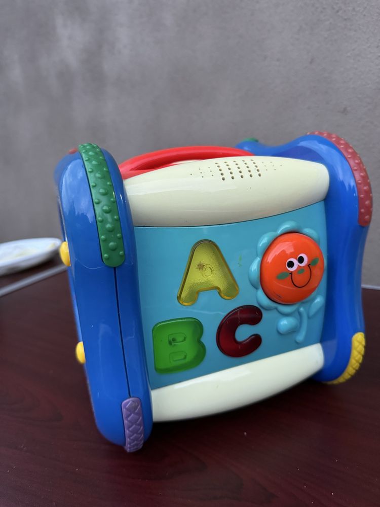 Іграшка "Говорний куб" CHICCO