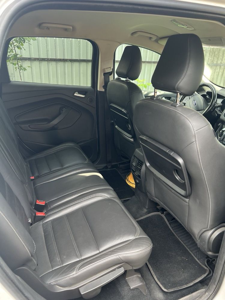 Продам Ford Kuga