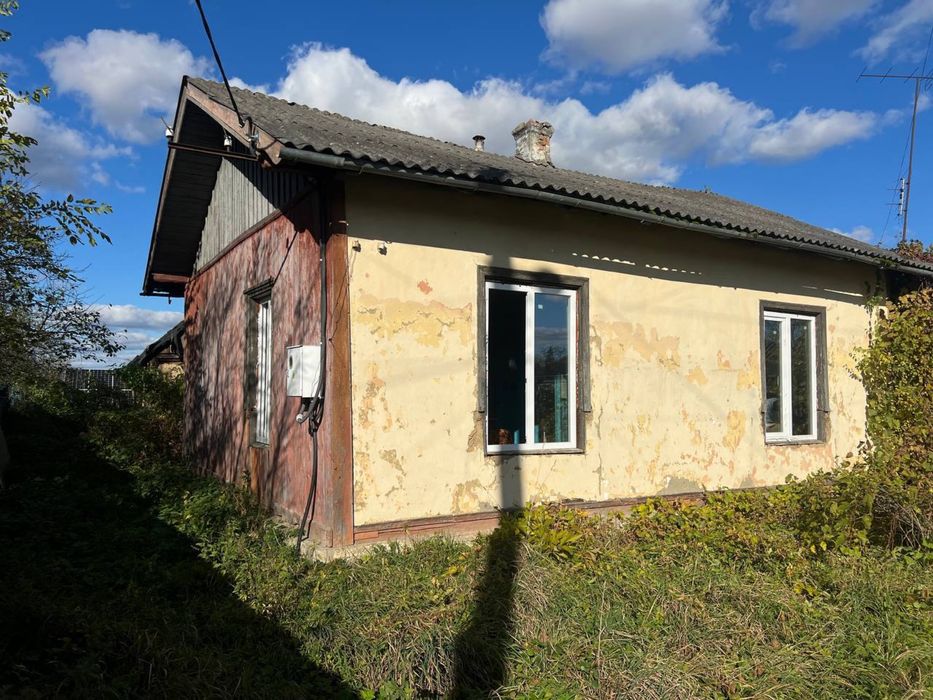 Продам будинок з електричними панелями