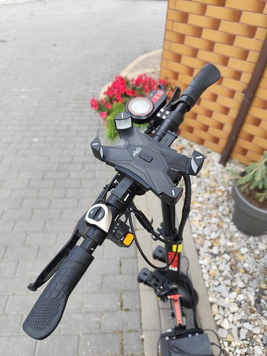 Sprzedam hulajnogę elektryczną