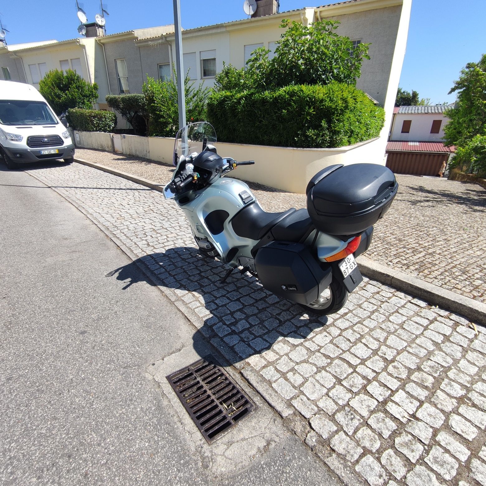 RT1100 BMW vende se