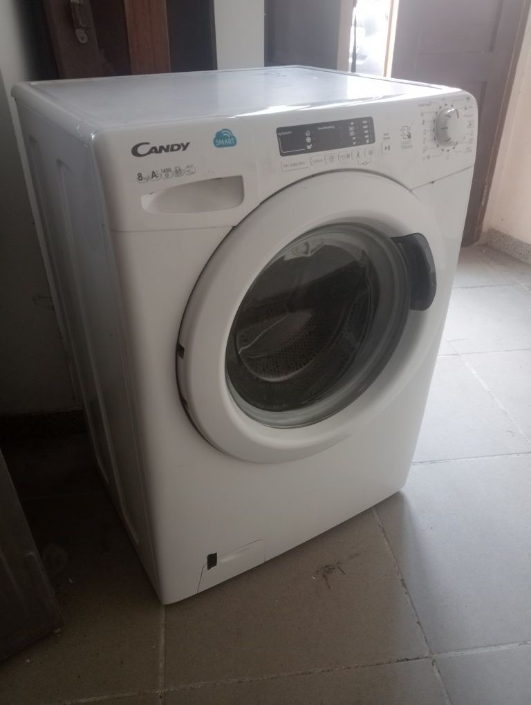 Máquina de lavar roupa