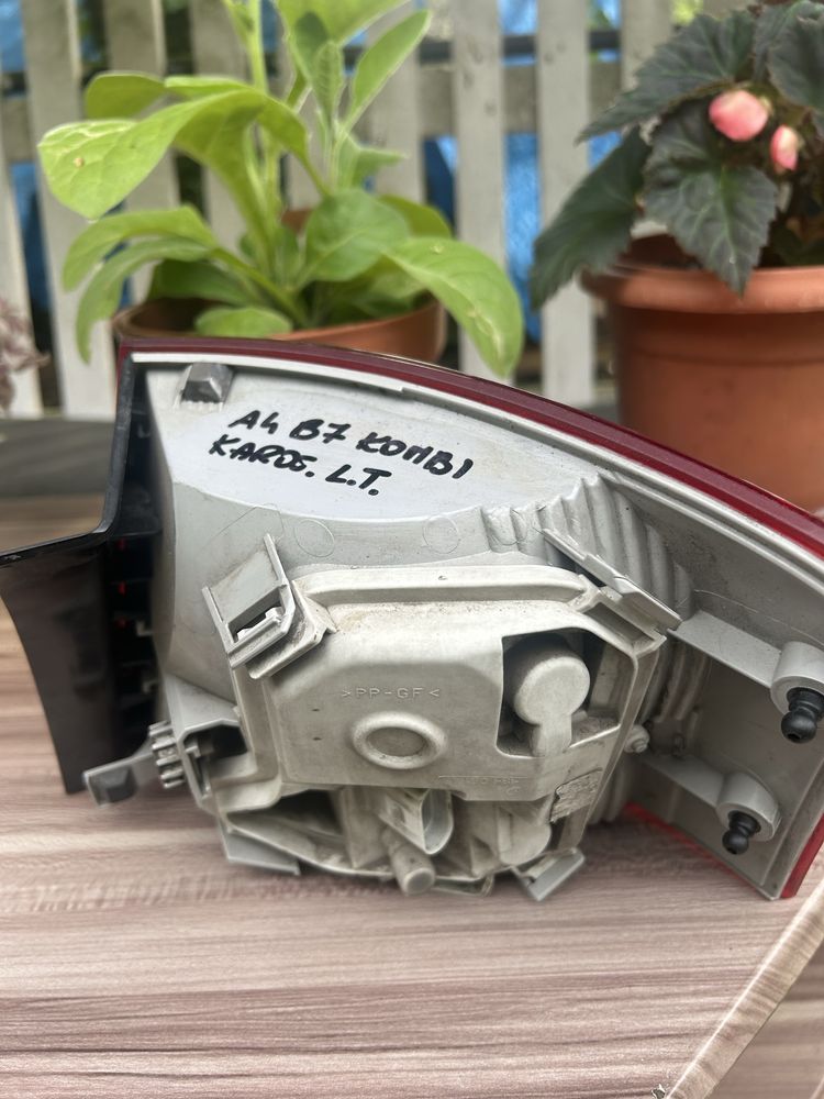 Prawa i lewa lampa tył Audi a4 b7 kombi avant