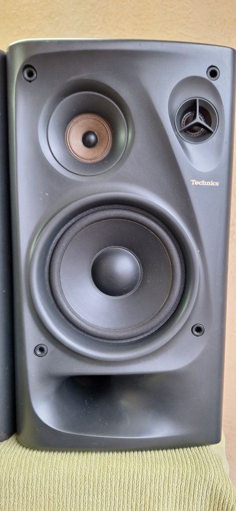 Kolumny technics SB-CH550