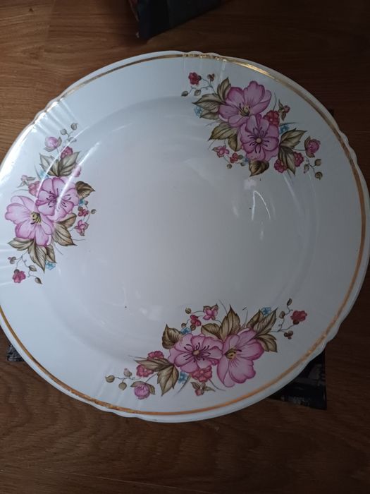 Блюдо,продажа за ненадобностью