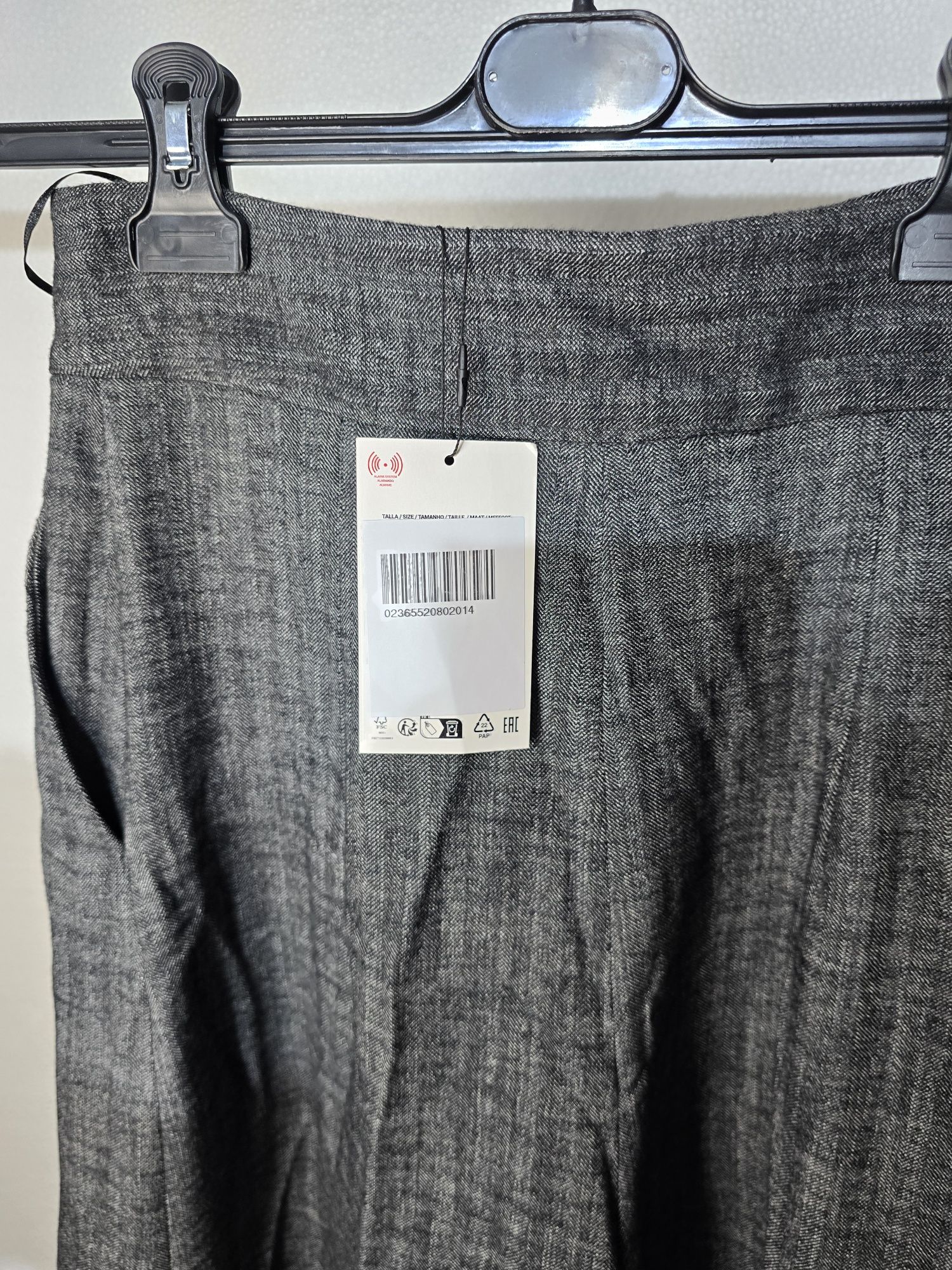 Calças de perna larga da Zara novas XS