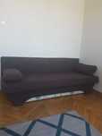 Rozkładana, zgrabna sofa ( jak wersalka) - oddam - rezerwacja